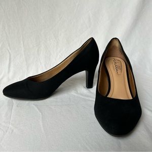 Abella True Comfort Women Black Kitten Heel Size 6.5